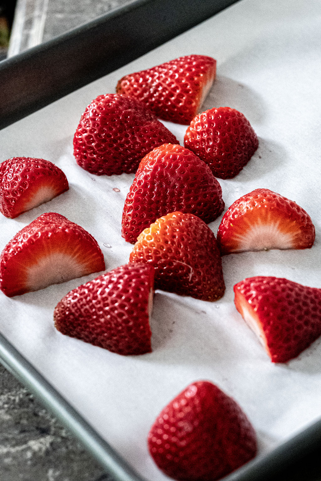 How To Hull A Strawberry - Susan Cooks Vegan