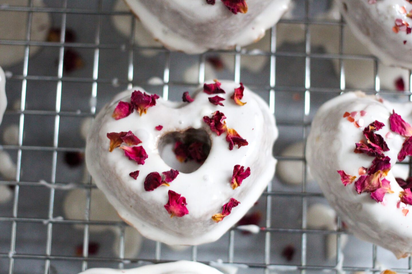 Hearts & Roses_Vegan_Donuts_Susan_Cooks_Vegan